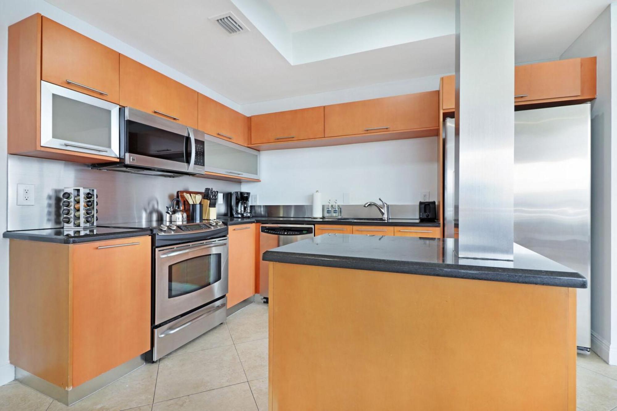شقة Roami At Sunny Isles ميامي بيتش الغرفة الصورة